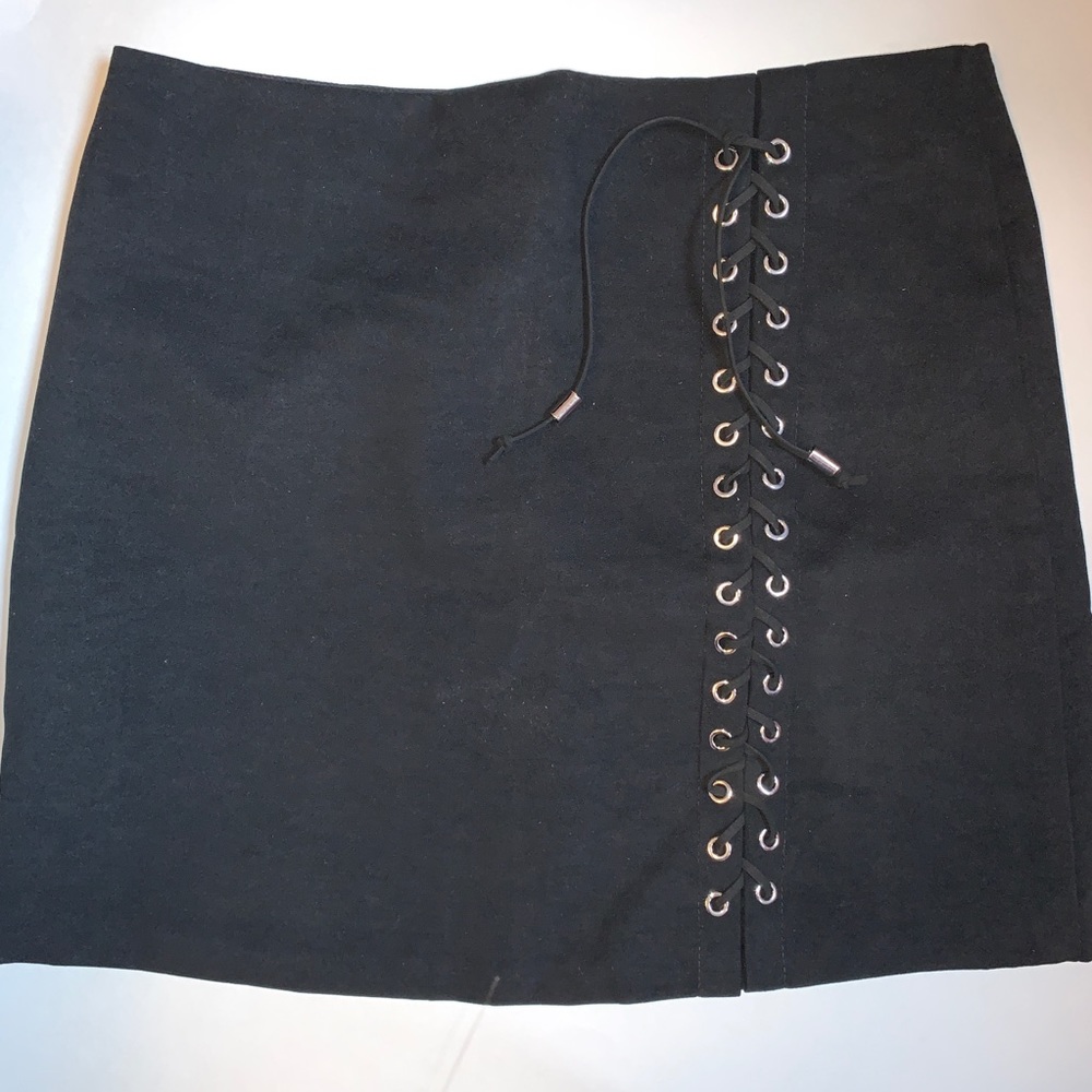 NWOT Black Skirt